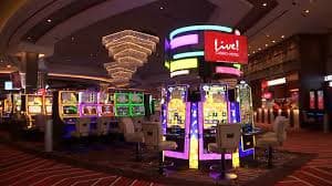 Meja Bandar Poker di 888 login menampilkan kartu-kartu dengan jelas